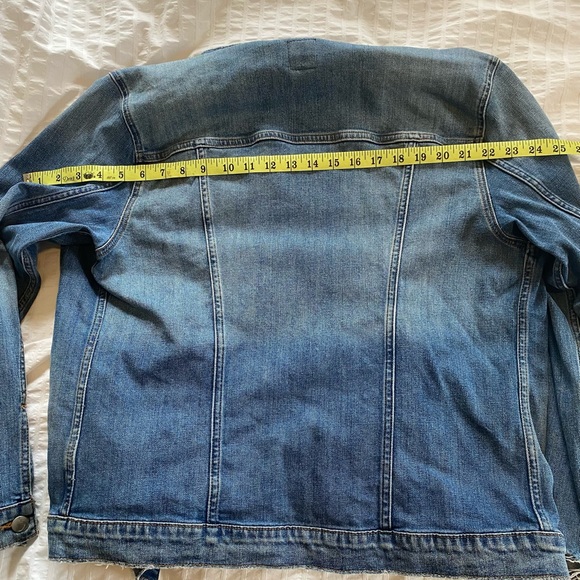 Joe’s Jeans distressed jean denim jacket - Picture 4 of 7